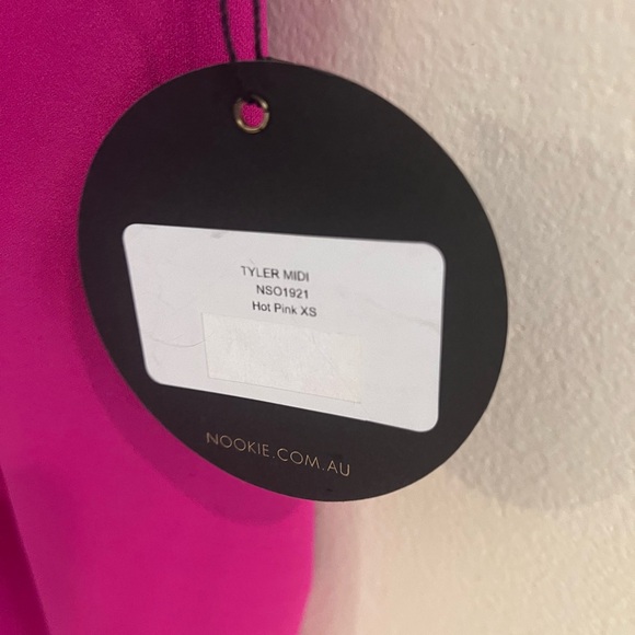 Nookie Tyler Scuba Midi Dress NWT X Small BarbieCORE Pink - Picture 5 of 9